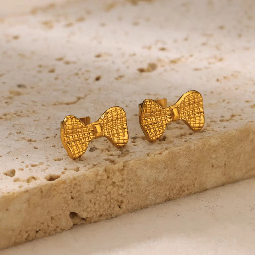 The Charming Bow Studs