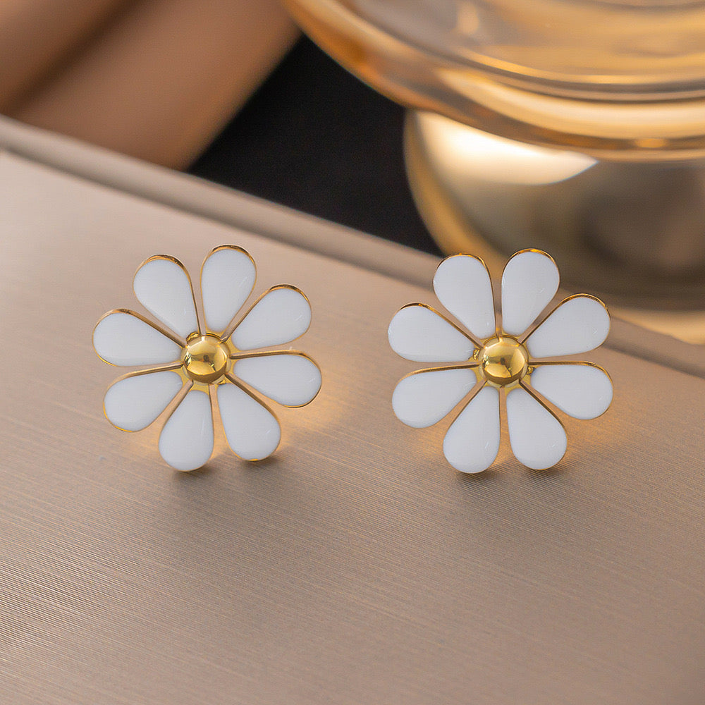 ☀️ Cheerful White Enamel Daisy Studs - Gold Finish Floral Earrings