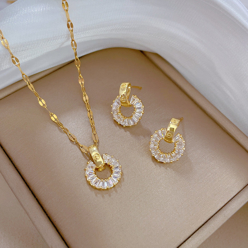 Elegant Gold-Plated Circle Pendant & Earring Set